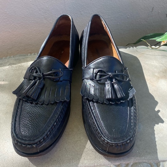 JOHNSTON MURPHY BLACK Aragon II Kiltie Tassel Pebbled Leather Loafers 12N - Picture 1 of 12